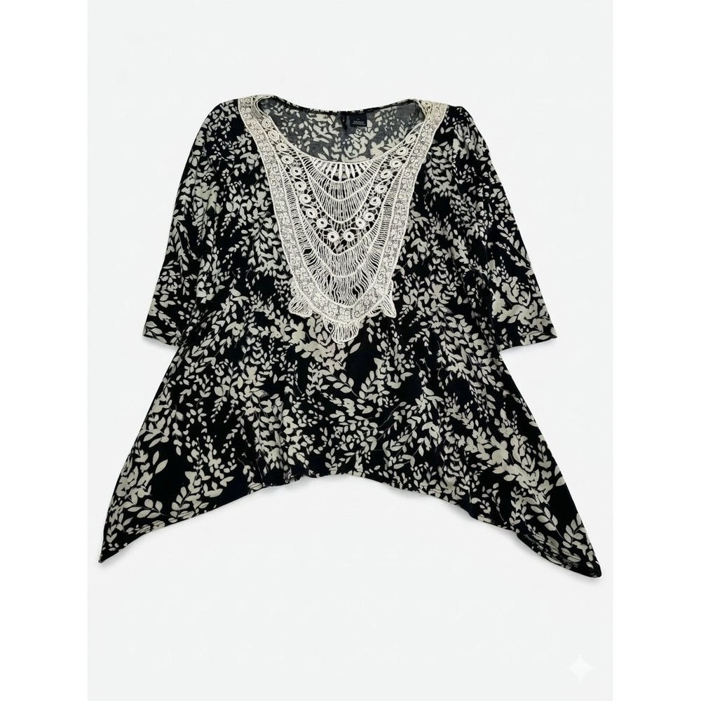 New Directions Tunic Top Women Large Black Floral Lace Sharkbite Hem